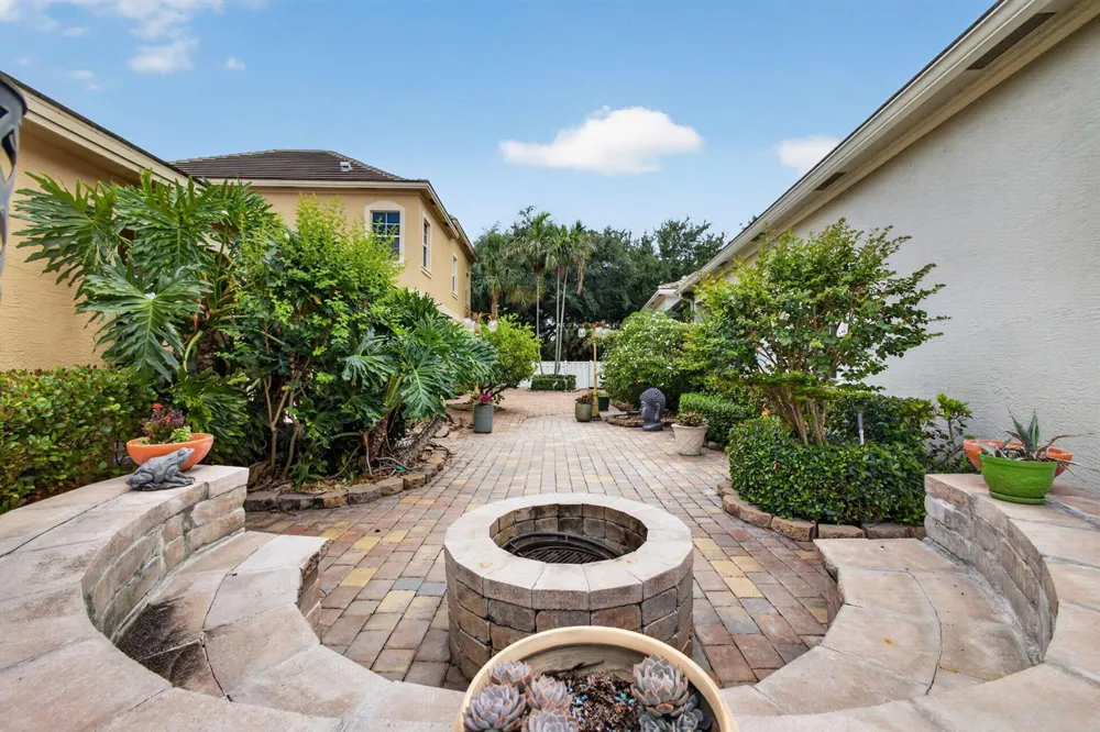 127 Arklow Avenue Jupiter, FL 33458