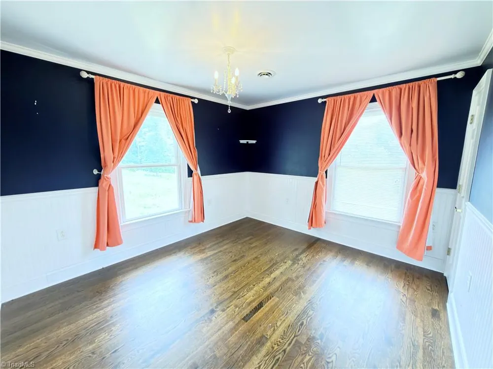 2421 Harvel School Road Yadkinville, NC 27055
