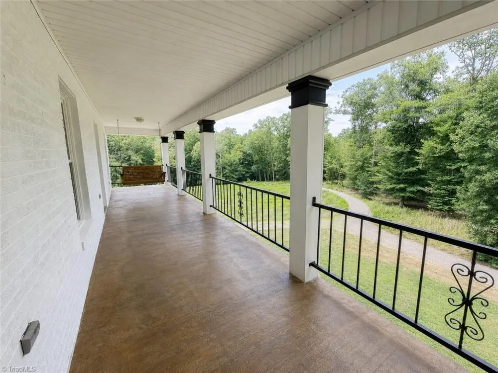 2421 Harvel School Road Yadkinville, NC 27055