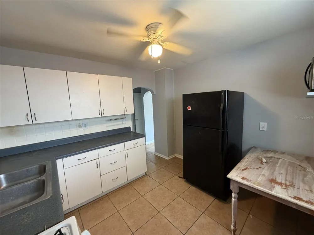370 3RD STREET NW Largo, FL 33770