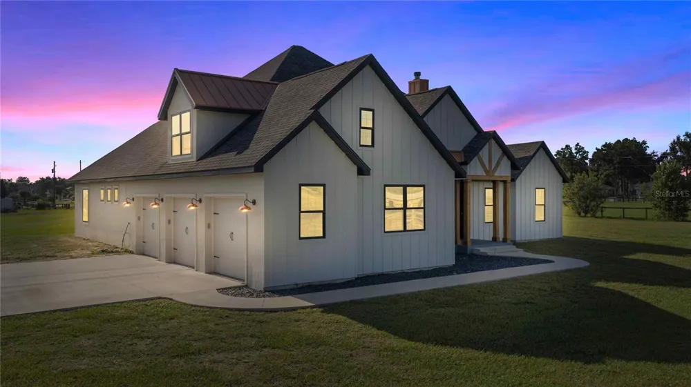 9755 SE 58TH AVENUE Belleview, FL 34420