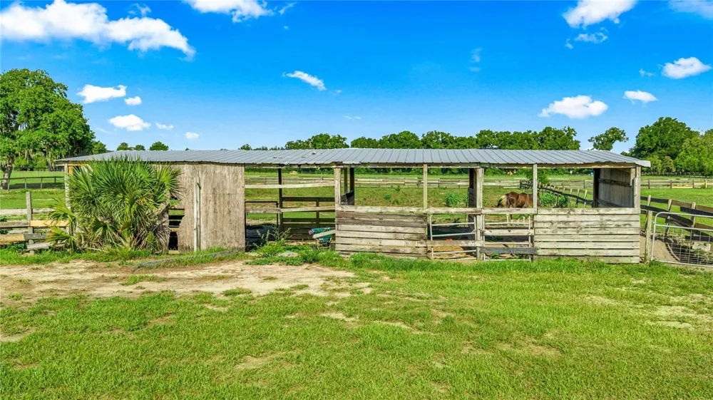 9755 SE 58TH AVENUE Belleview, FL 34420