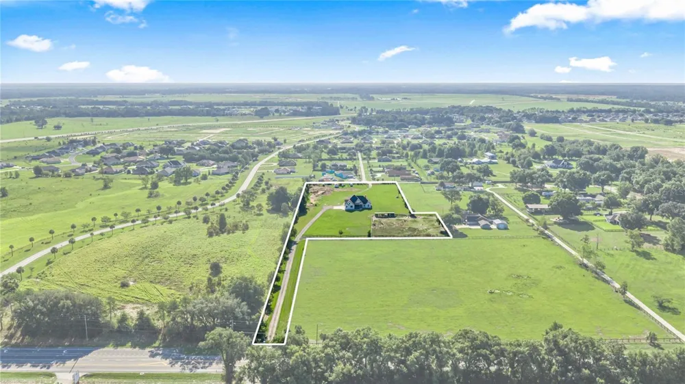9755 SE 58TH AVENUE Belleview, FL 34420