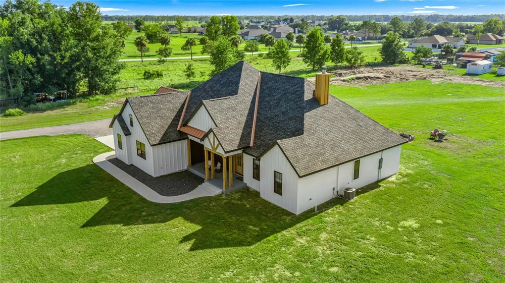 9755 SE 58TH AVENUE Belleview, FL 34420