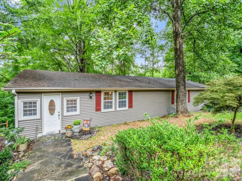 297 Chimney Cliffs Drive