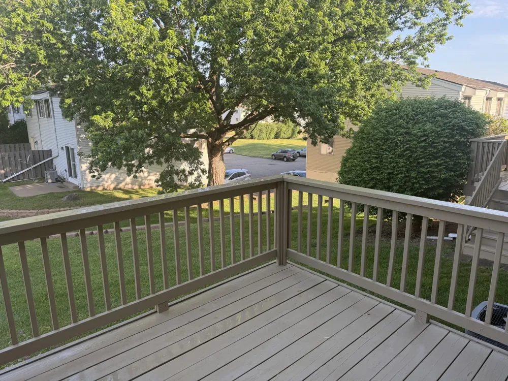 409 Dorland Place Maplewood, MN 55119