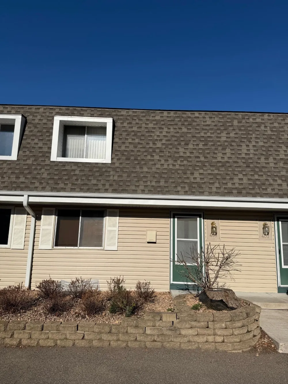 409 Dorland Place Maplewood, MN 55119