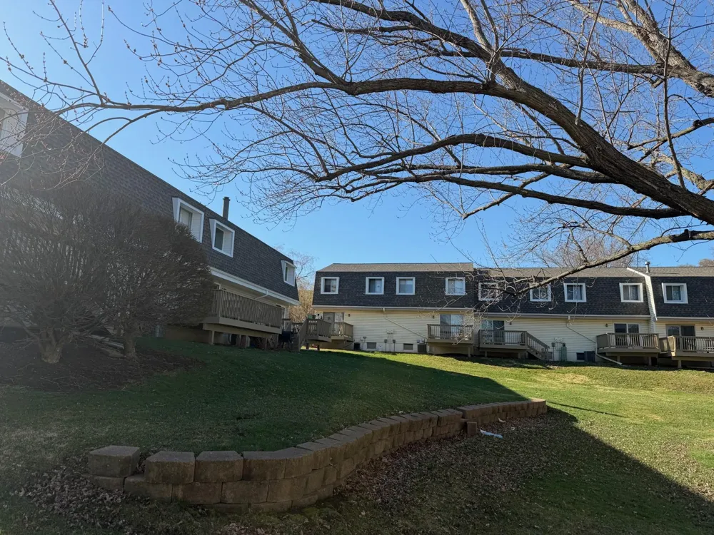 409 Dorland Place Maplewood, MN 55119