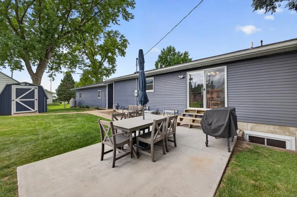 130 4th Avenue NW Elgin, MN 55932