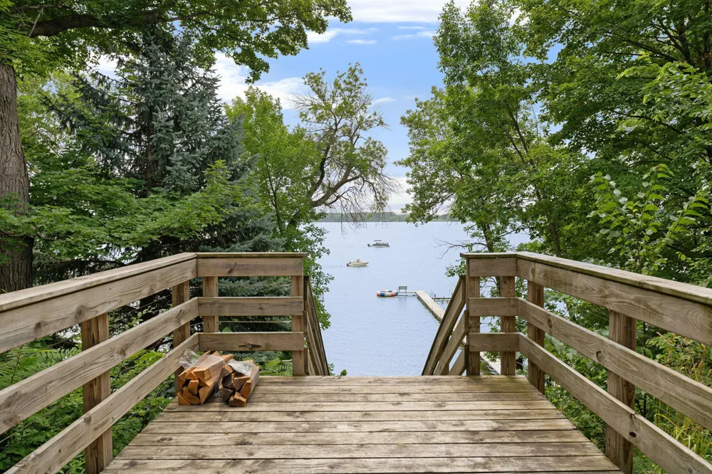 6950 French Lake Court Faribault, MN 55021