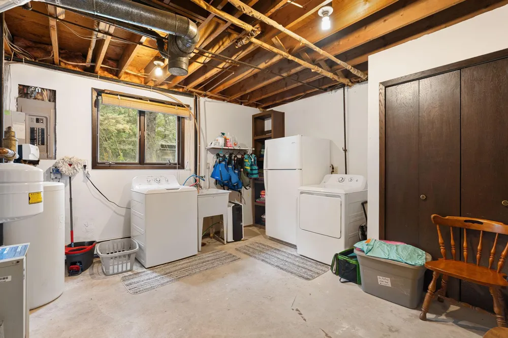 6950 French Lake Court Faribault, MN 55021