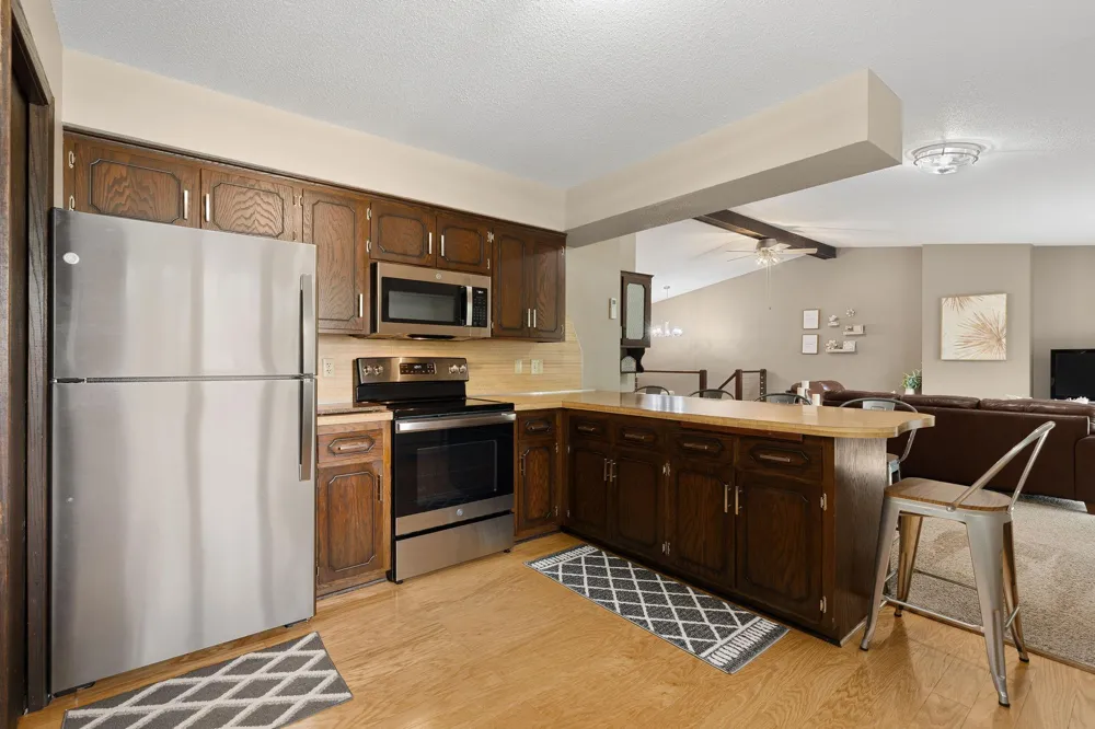 6950 French Lake Court Faribault, MN 55021