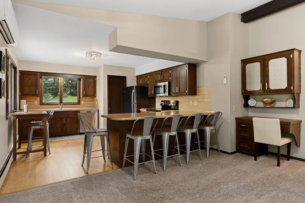 6950 French Lake Court Faribault, MN 55021