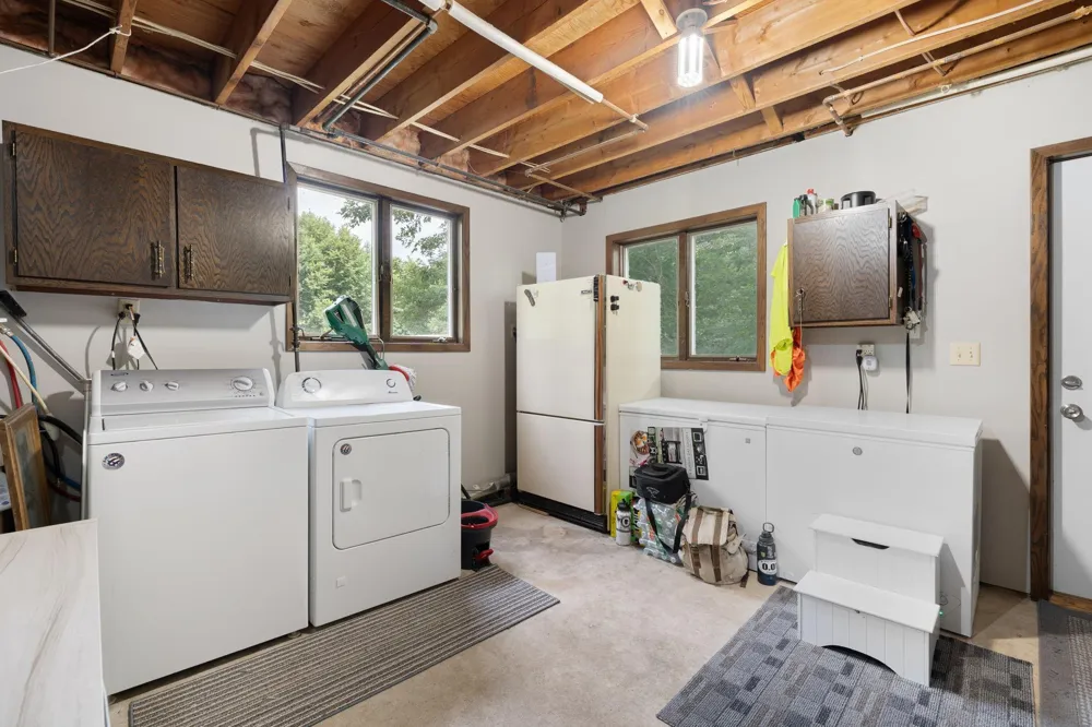 6950 French Lake Court Faribault, MN 55021