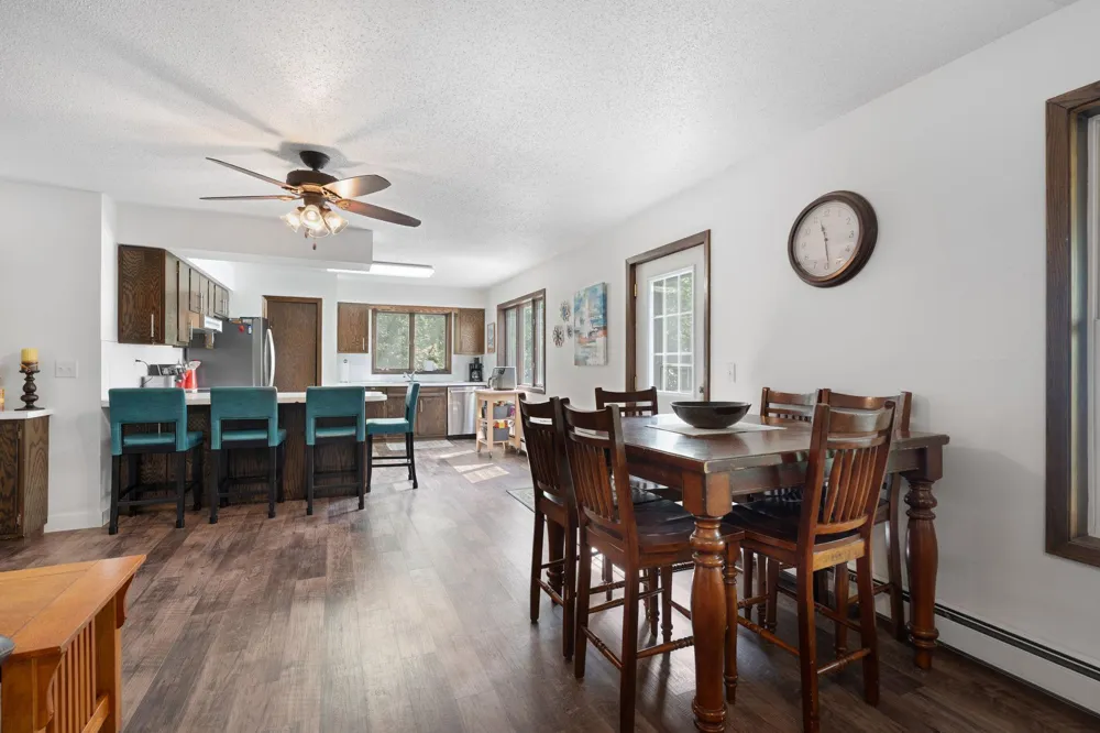 6950 French Lake Court Faribault, MN 55021