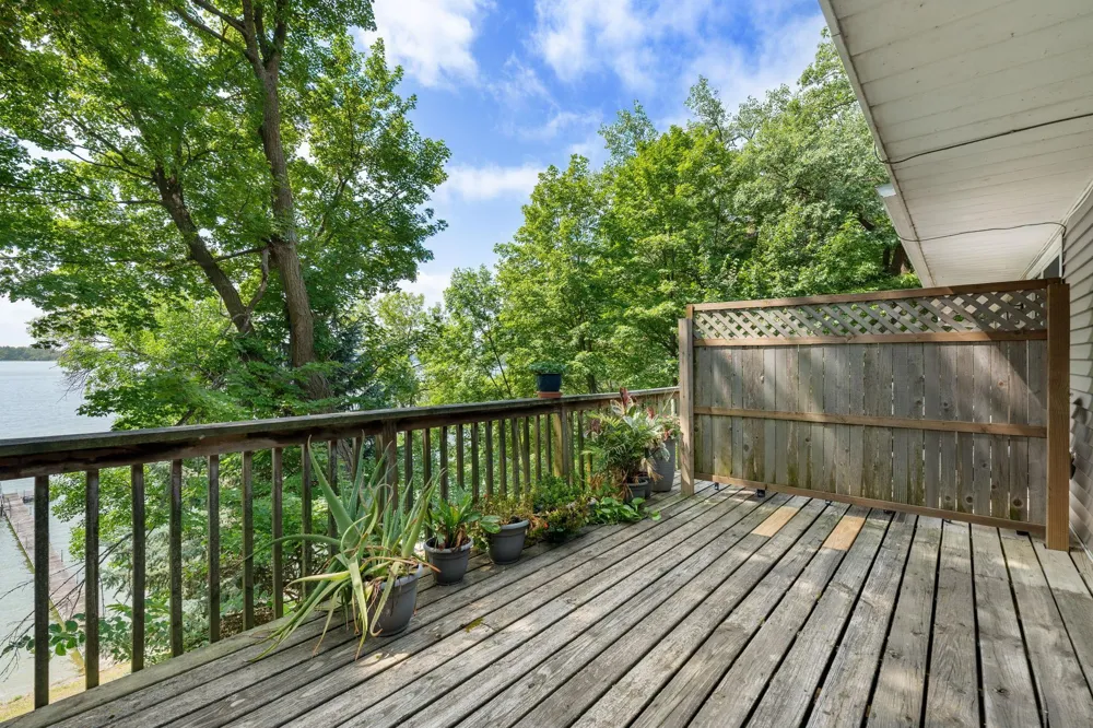 6950 French Lake Court Faribault, MN 55021