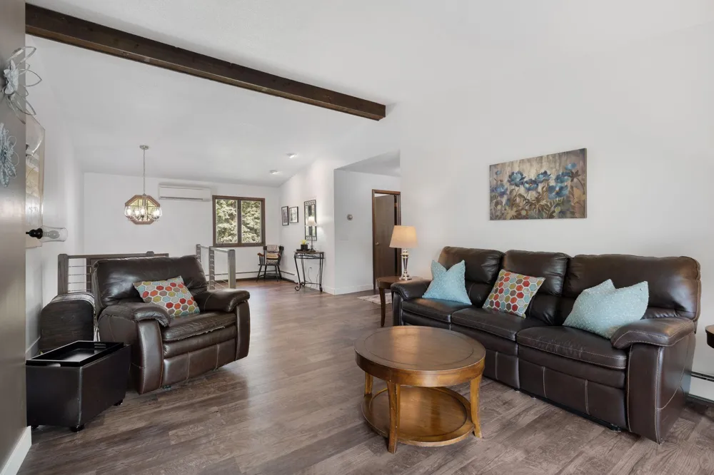6950 French Lake Court Faribault, MN 55021