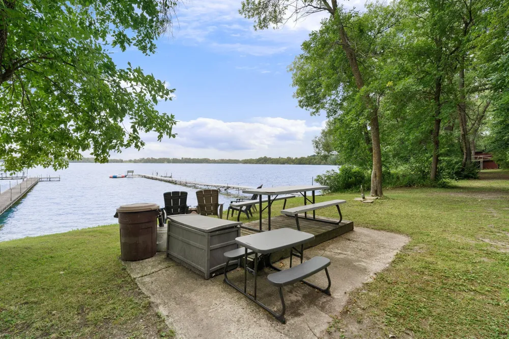 6950 French Lake Court Faribault, MN 55021