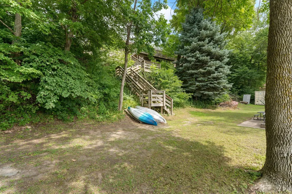 6950 French Lake Court Faribault, MN 55021