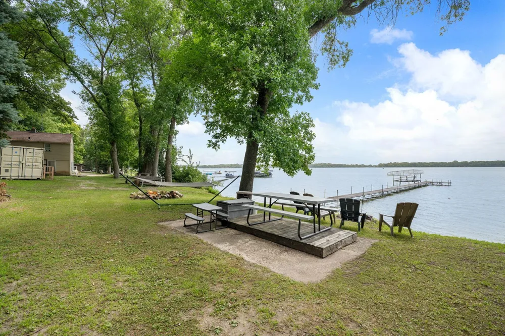 6950 French Lake Court Faribault, MN 55021