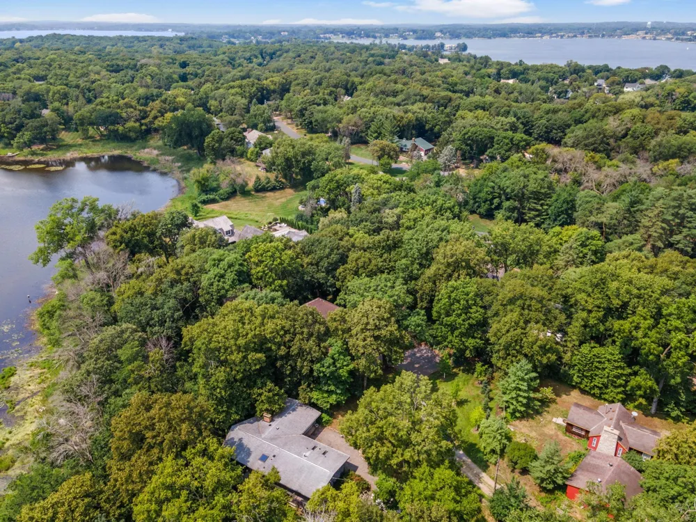 3114 County Road 101 S Wayzata, MN 55391