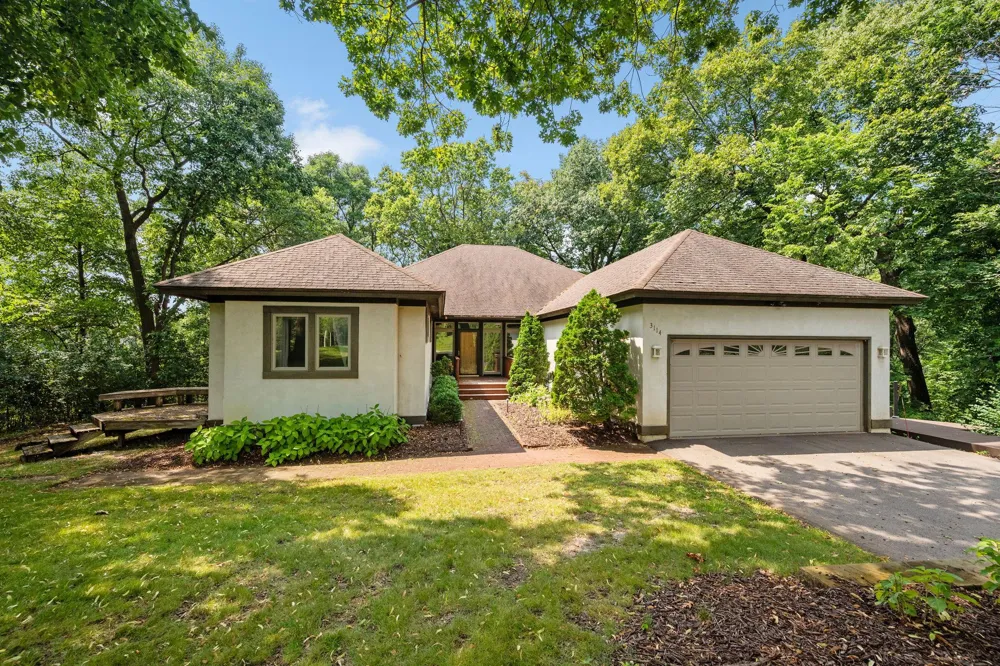 3114 County Road 101 S Wayzata, MN 55391