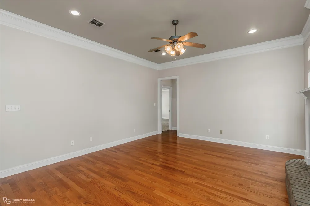 110 Dogwood South Lane Haughton, LA 71037