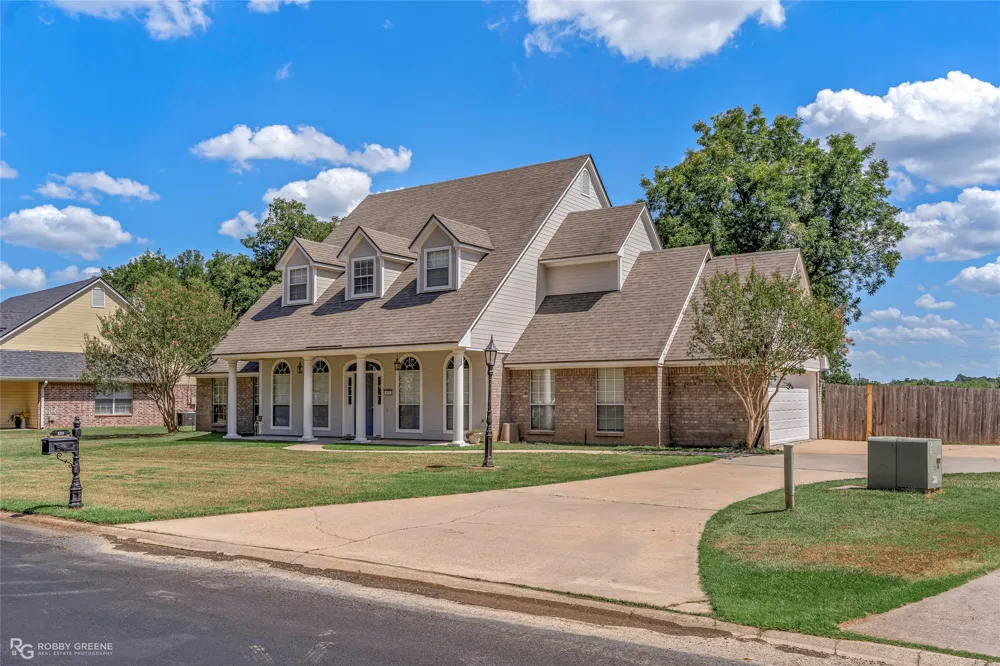 110 Dogwood South Lane Haughton, LA 71037