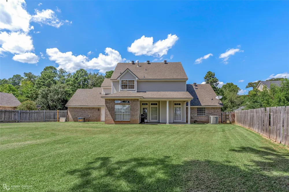 110 Dogwood South Lane Haughton, LA 71037