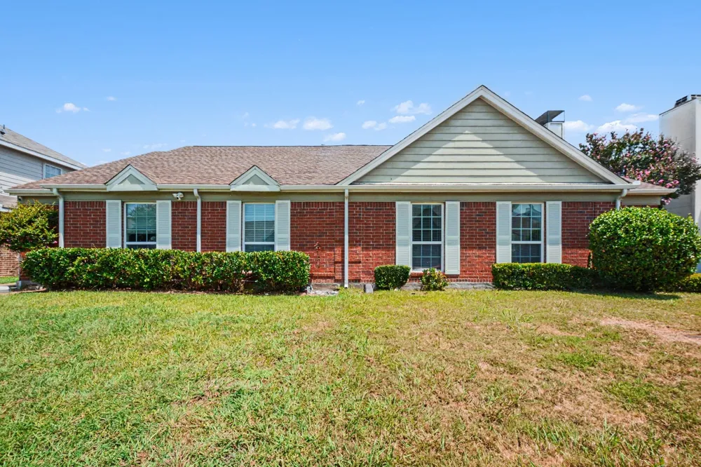 7611 Cousteau Drive Rowlett, TX 75088