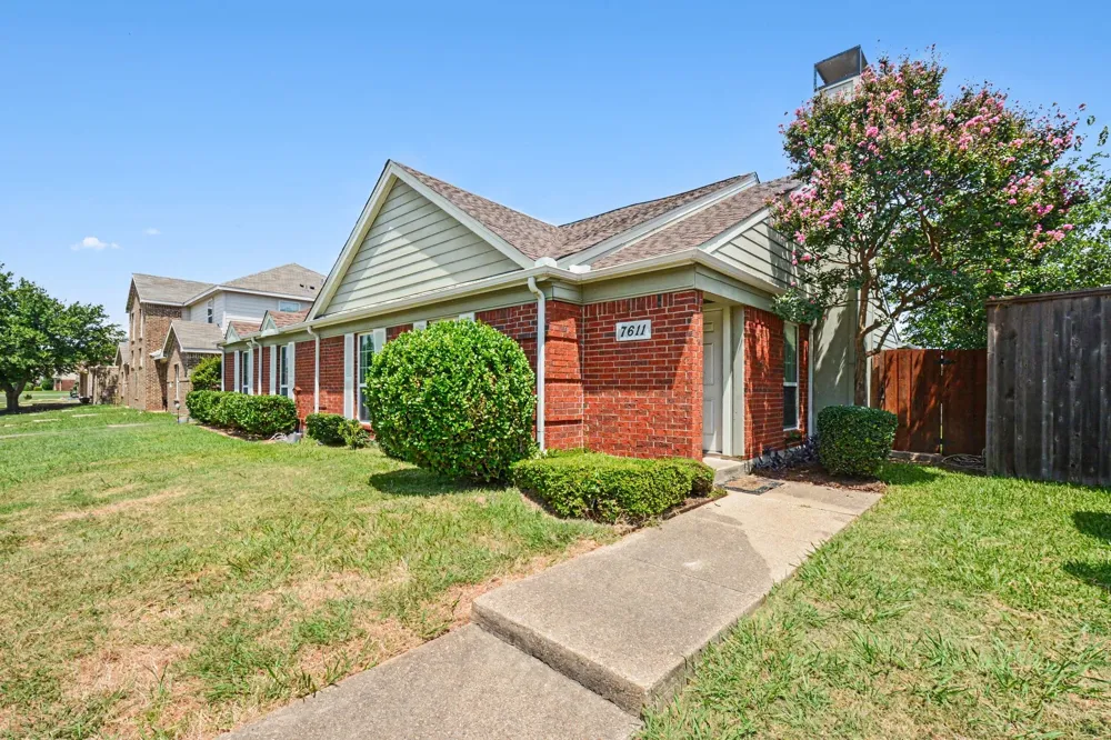 7611 Cousteau Drive Rowlett, TX 75088