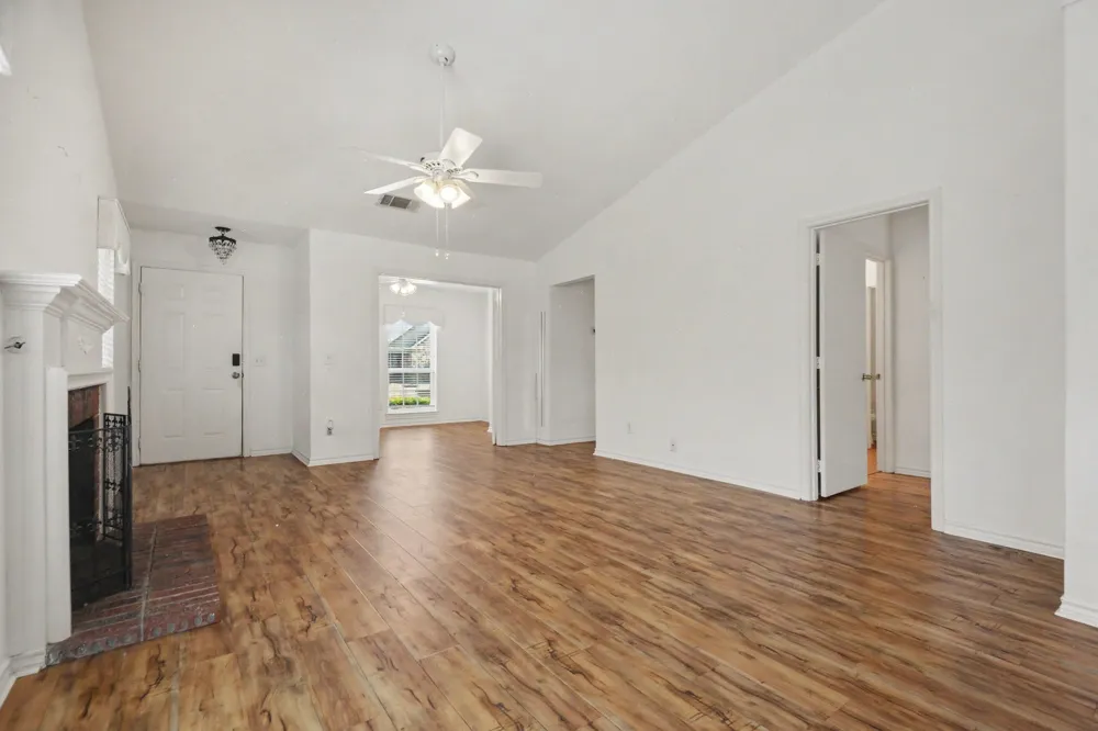 7611 Cousteau Drive Rowlett, TX 75088