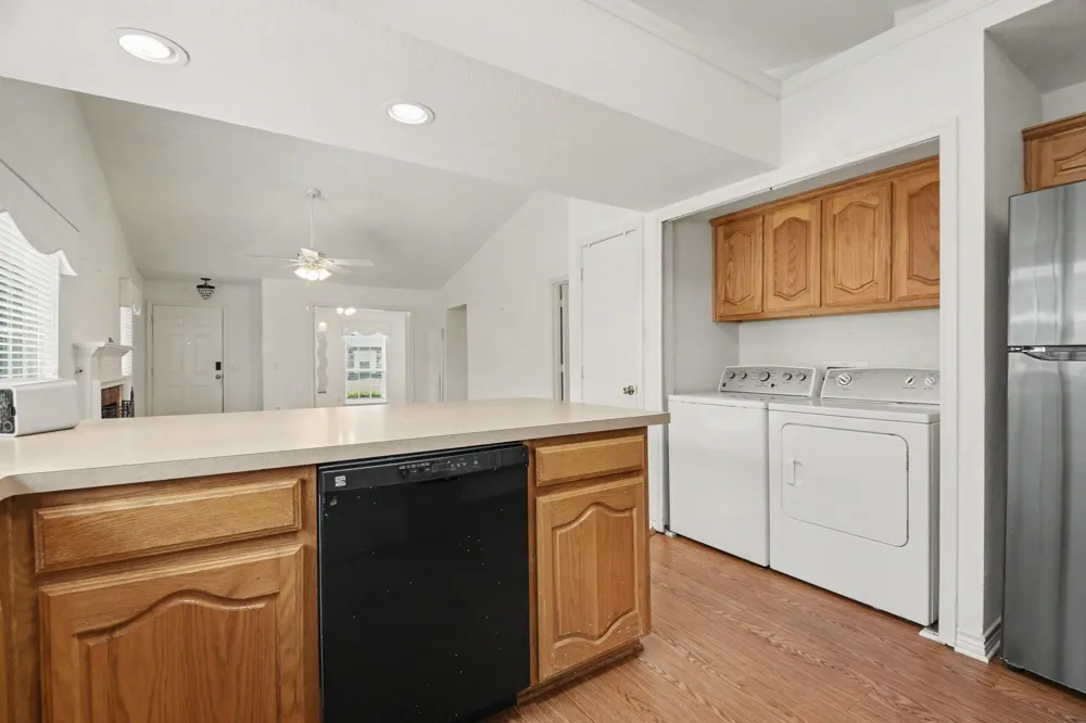 7611 Cousteau Drive Rowlett, TX 75088