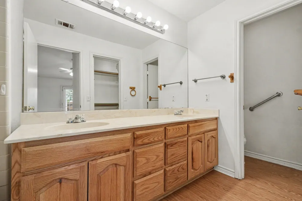 7611 Cousteau Drive Rowlett, TX 75088