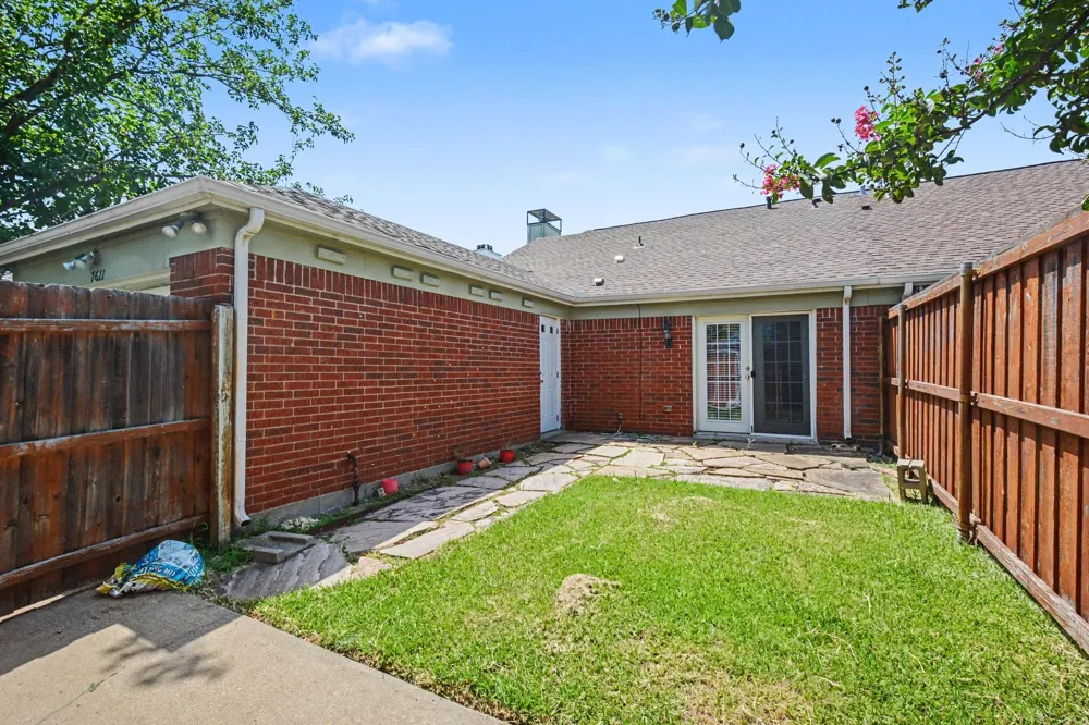 7611 Cousteau Drive Rowlett, TX 75088