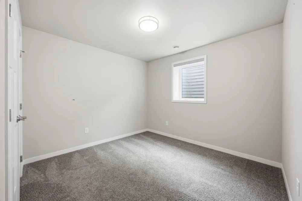 6021 78th Avenue S Horace, ND 58047