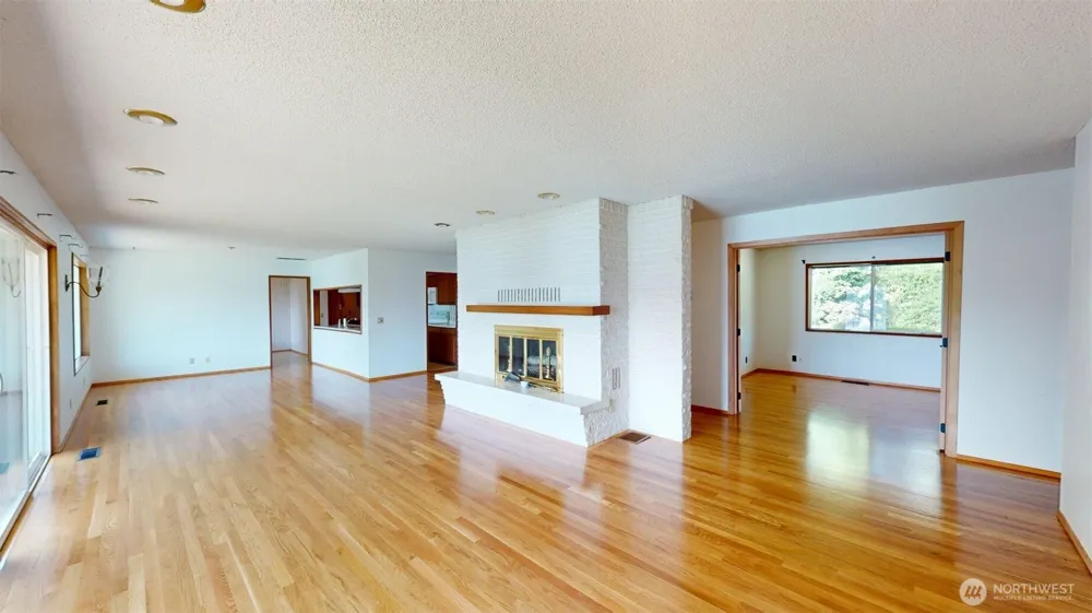 74 Westlake Oroville, WA 98844