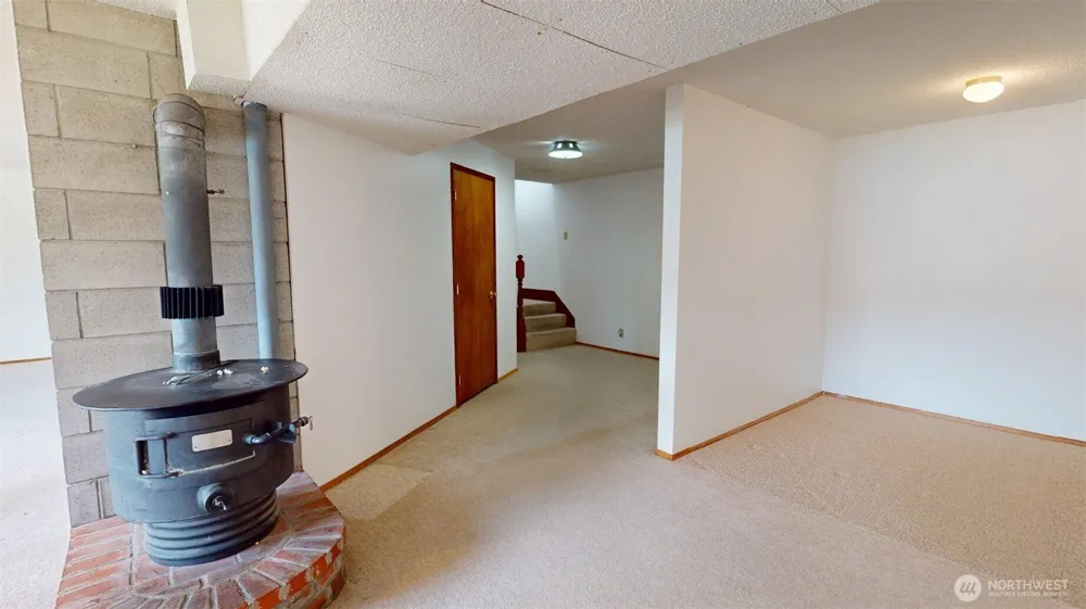 74 Westlake Oroville, WA 98844