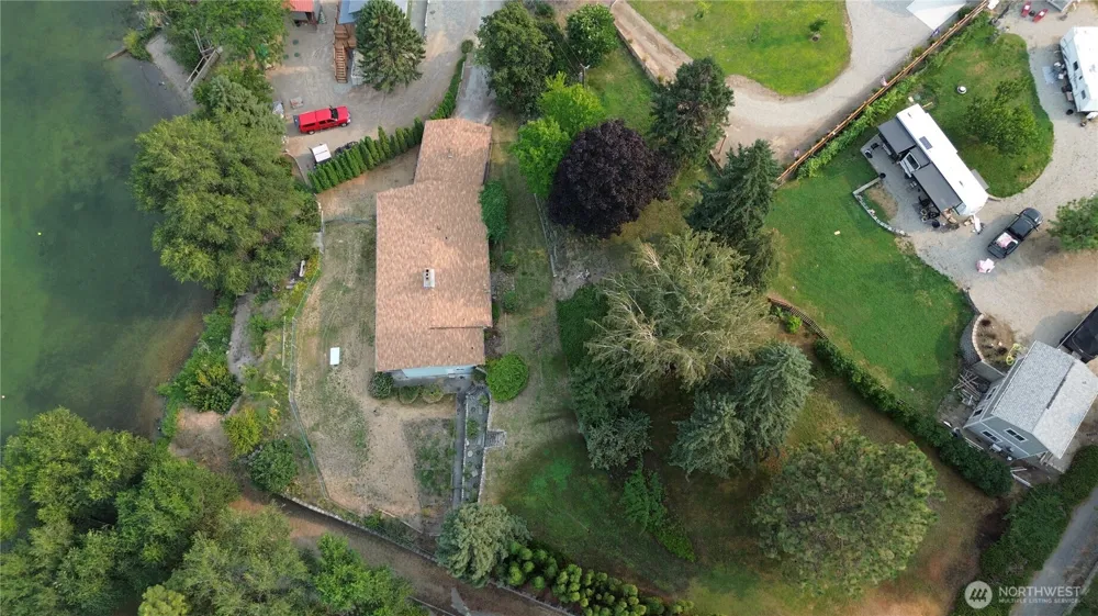 74 Westlake Oroville, WA 98844