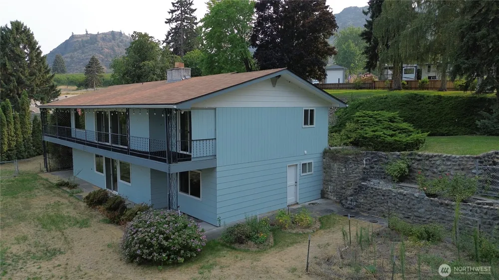 74 Westlake Oroville, WA 98844