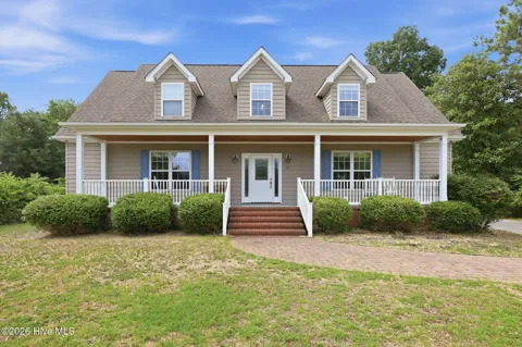 221 Oak Grove Circle
