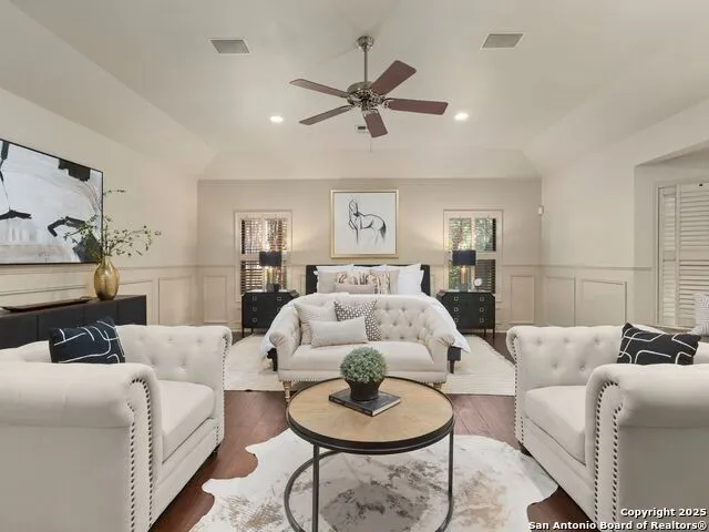 5 ASHIN WAY Hill Country Village, TX 78232