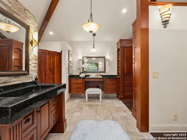 5 ASHIN WAY Hill Country Village, TX 78232