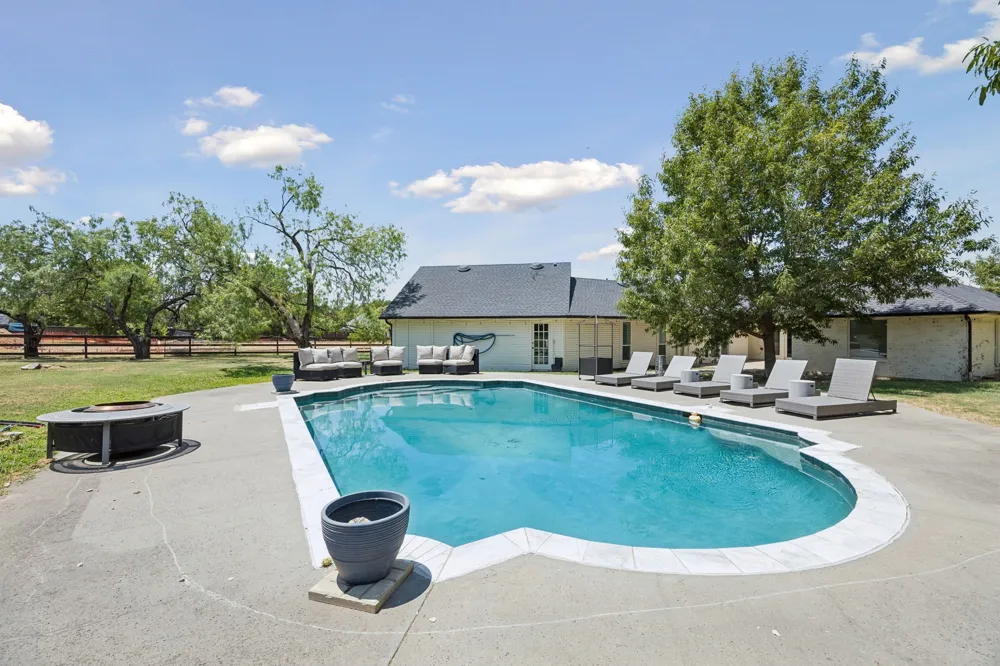 1205 Whispering Lane Southlake, TX 76092