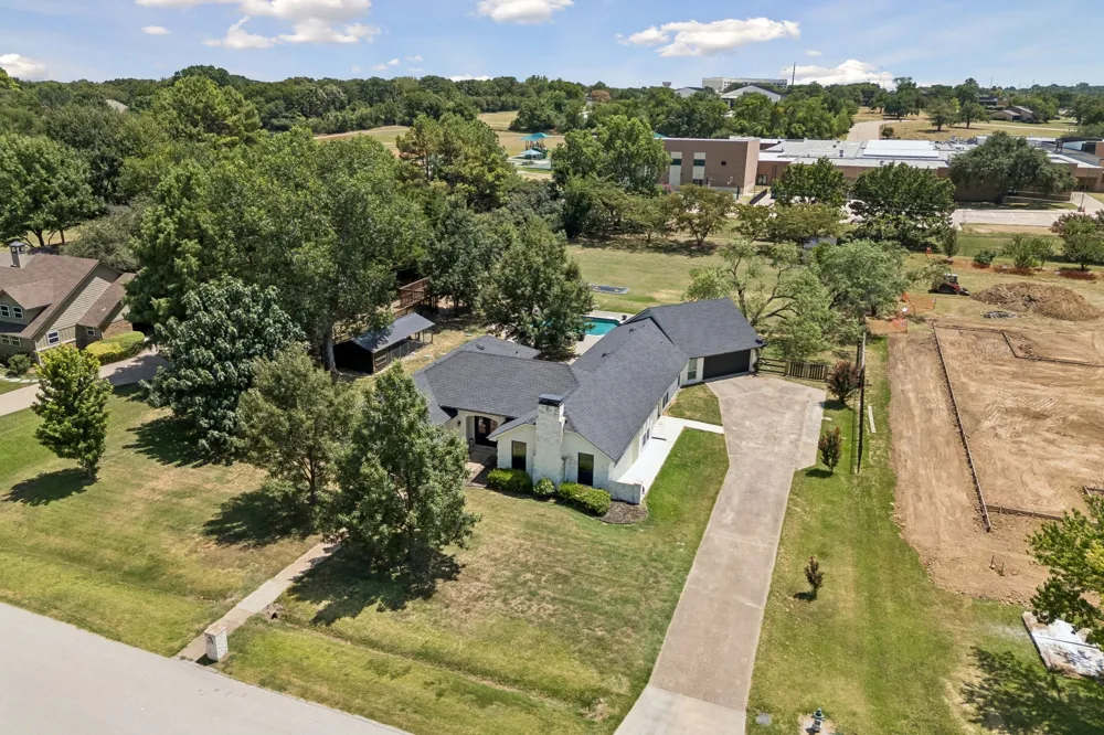 1205 Whispering Lane Southlake, TX 76092