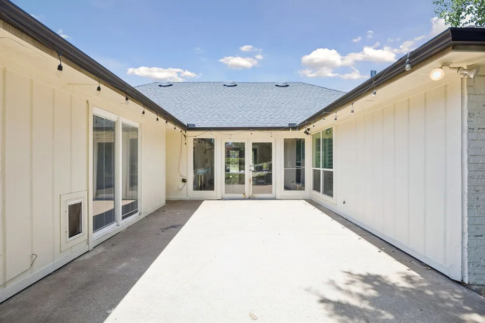 1205 Whispering Lane Southlake, TX 76092