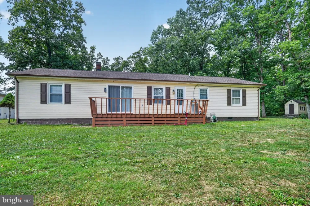 313 KNIGHT DRIVE White Post, VA 22663