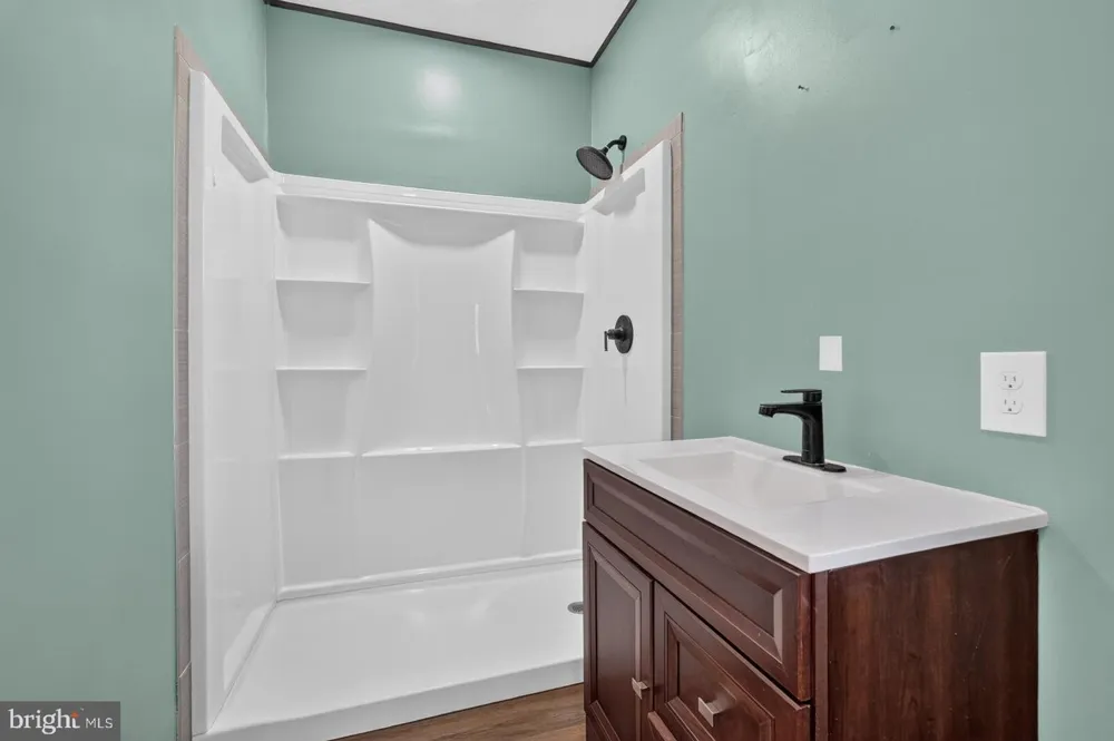 313 KNIGHT DRIVE White Post, VA 22663