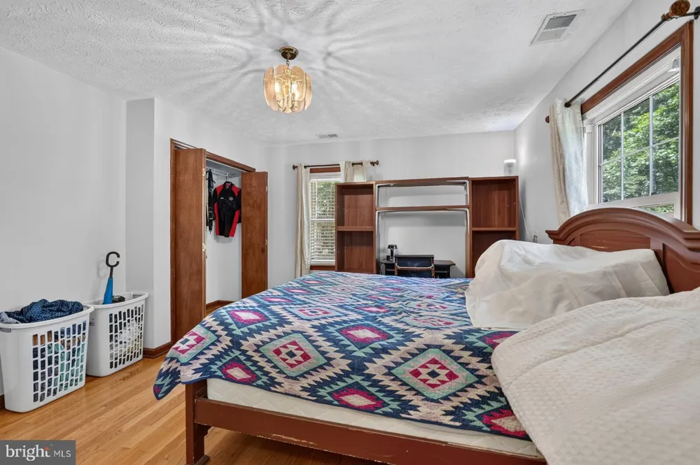313 KNIGHT DRIVE White Post, VA 22663
