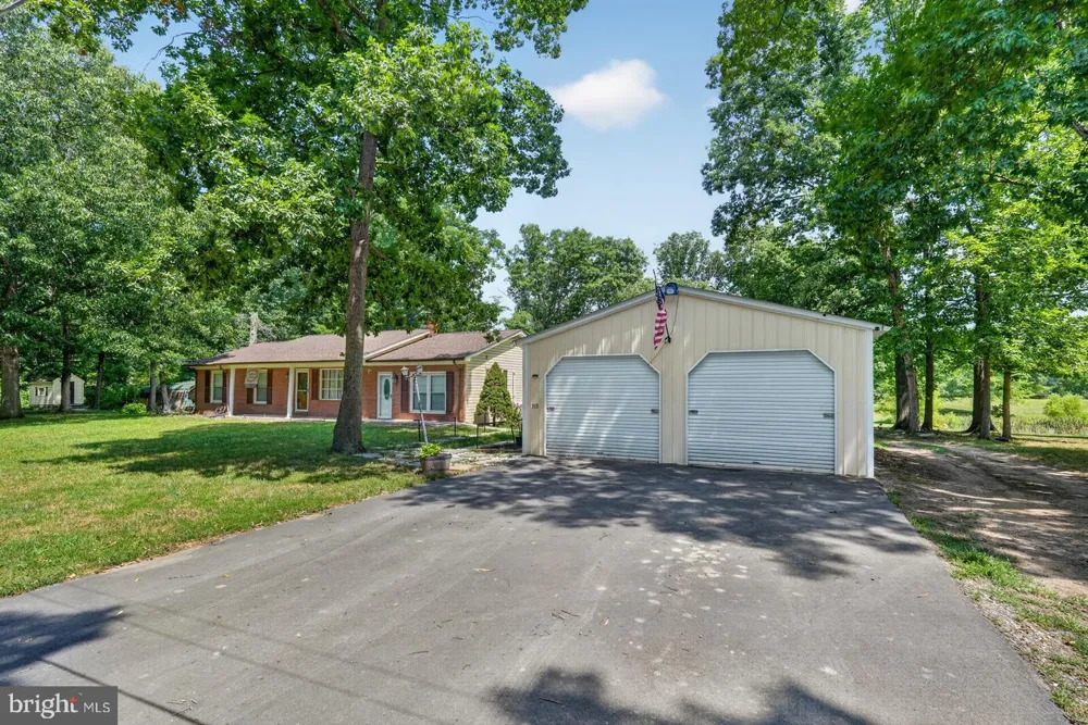 313 KNIGHT DRIVE White Post, VA 22663
